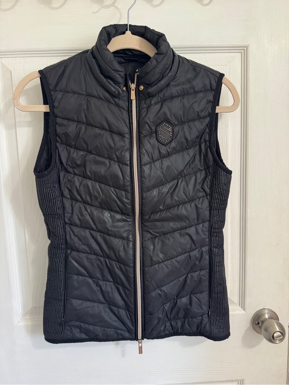 Samshield Alta Badia Ladies Down Vest in Black/Rose Gold - Picture 7 of 9